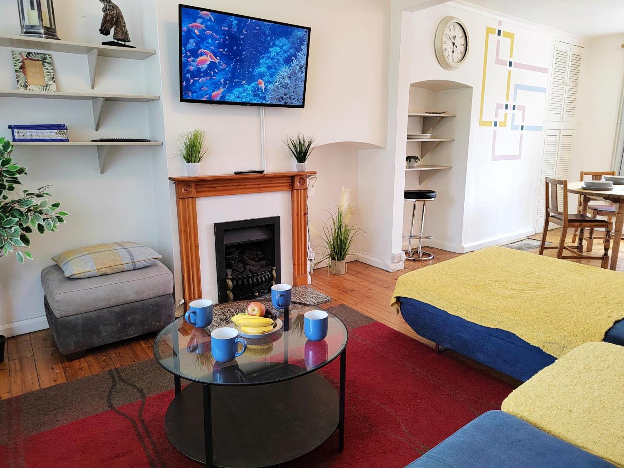 Epicsa - Corporate & Family Stay In 3 Bedroom House With Garden, Free Parking เคมบริดจ์ ภายนอก รูปภาพ